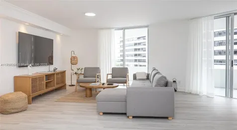 5161 Collins Avenue Miami Beach FL 33140