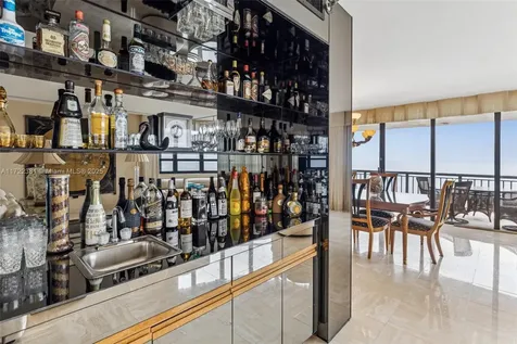 10175 Collins Avenue Bal Harbour FL 33154