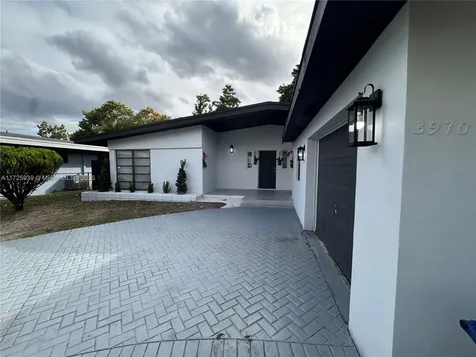 3970 NW 190th Street Miami Gardens FL 33055