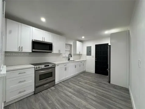 3970 NW 190th Street Miami Gardens FL 33055