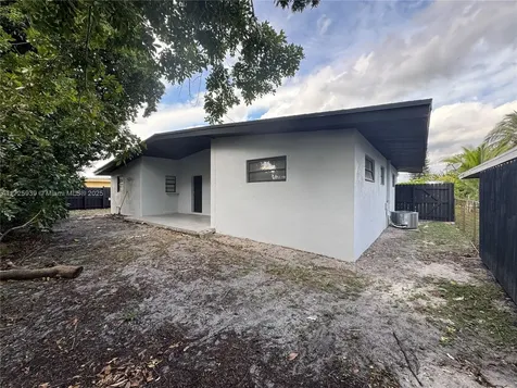 3970 NW 190th Street Miami Gardens FL 33055