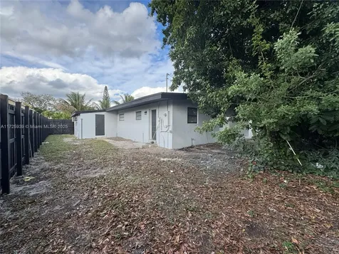 3970 NW 190th Street Miami Gardens FL 33055