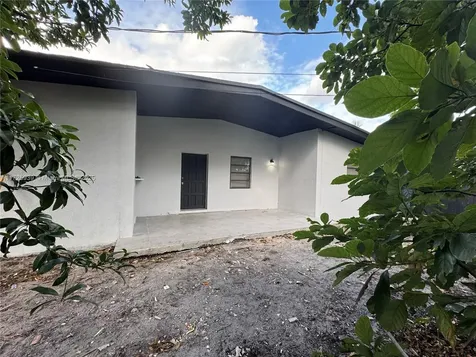 3970 NW 190th Street Miami Gardens FL 33055
