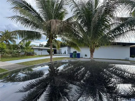 3970 NW 190th Street Miami Gardens FL 33055