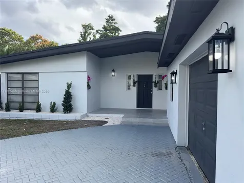 3970 NW 190th Street Miami Gardens FL 33055