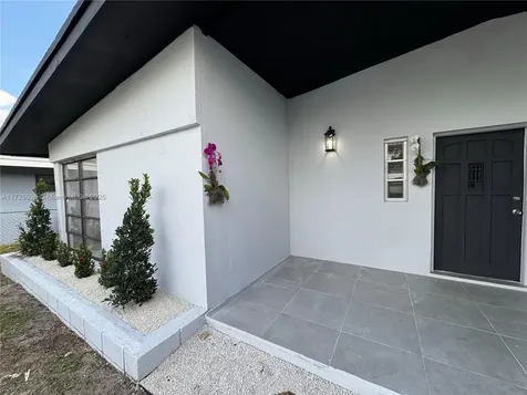 3970 NW 190th Street Miami Gardens FL 33055