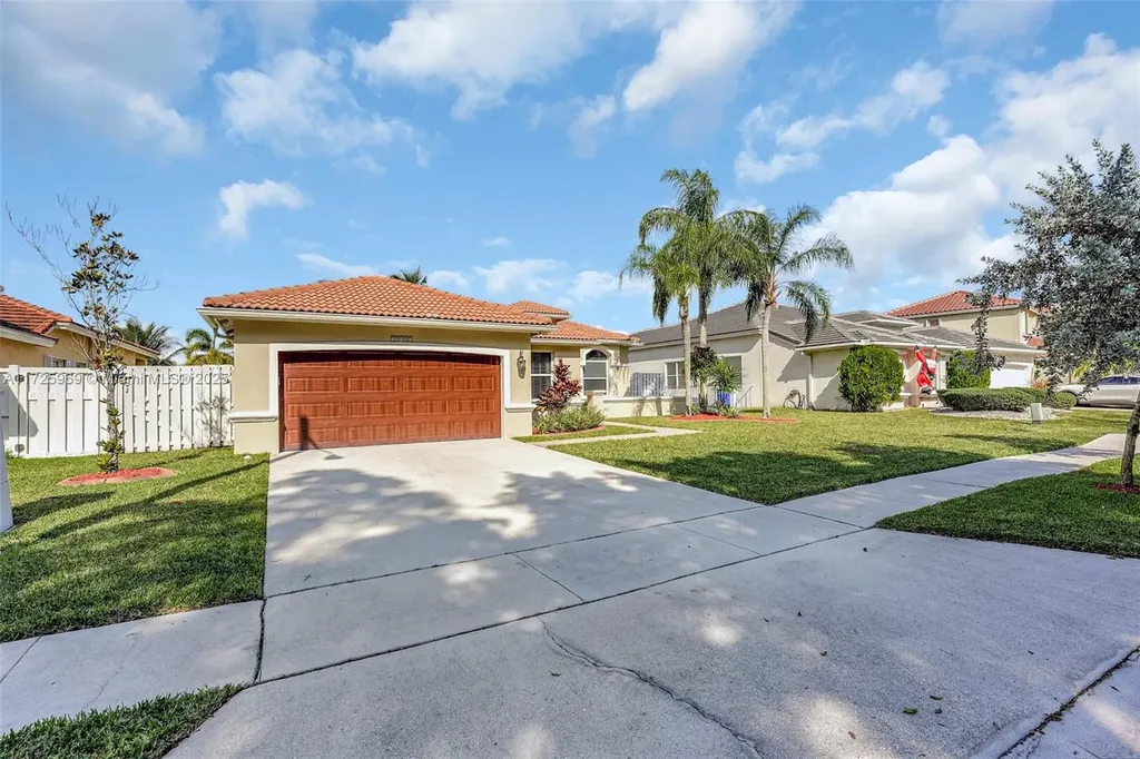 19383 NW 23rd Street Pembroke Pines FL 33029