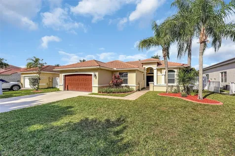 19383 NW 23rd Street Pembroke Pines FL 33029