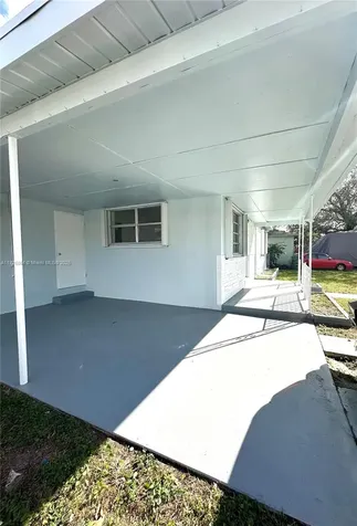 309 SW 67th Terrace Pembroke Pines FL 33023