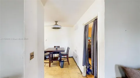 324 SW 16th Terrace Homestead FL 33030