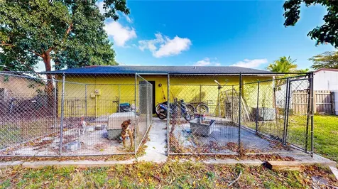 324 SW 16th Terrace Homestead FL 33030