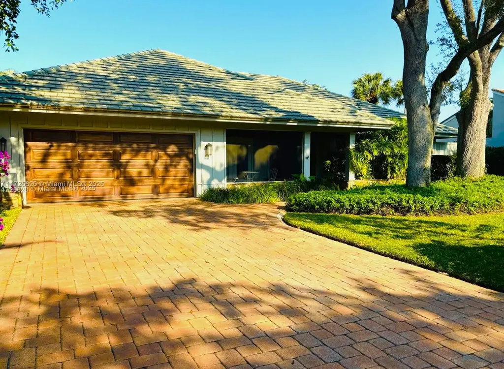 1 E Balfour Road E Palm Beach Gardens FL 33418