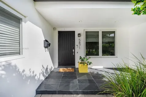 5871 SW 27th Street Miami FL 33155