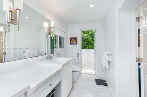 5871 SW 27th Street Miami FL 33155