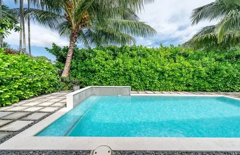 5871 SW 27th Street Miami FL 33155