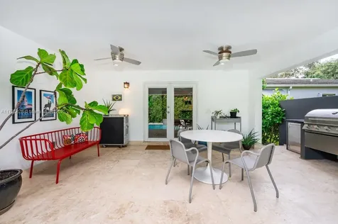 5871 SW 27th Street Miami FL 33155