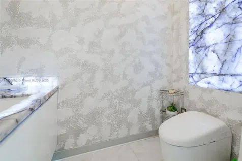 17141 Collins Avenue Sunny Isles Beach FL 33160
