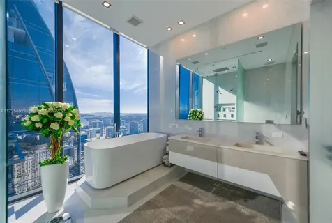 17141 Collins Avenue Sunny Isles Beach FL 33160