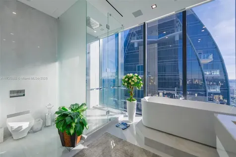 17141 Collins Avenue Sunny Isles Beach FL 33160