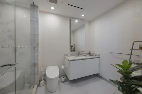 17141 Collins Avenue Sunny Isles Beach FL 33160