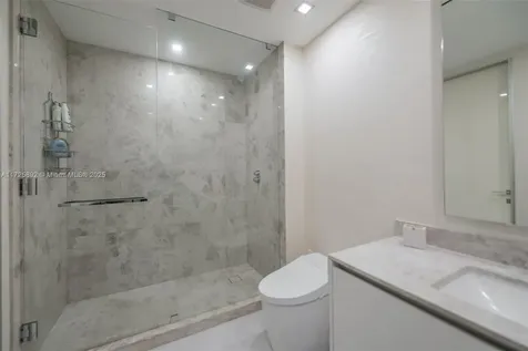 17141 Collins Avenue Sunny Isles Beach FL 33160