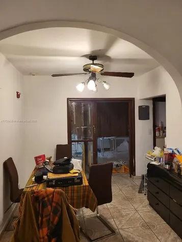 3240 NW 18th Street Miami FL 33125