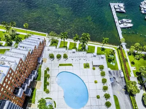 1541 Brickell Avenue Miami FL 33129