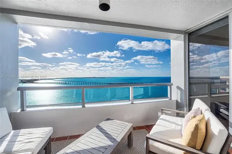 1541 Brickell Avenue Miami FL 33129