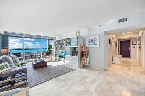 1541 Brickell Avenue Miami FL 33129