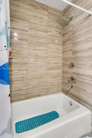 16001 Collins Avenue Sunny Isles Beach FL 33160