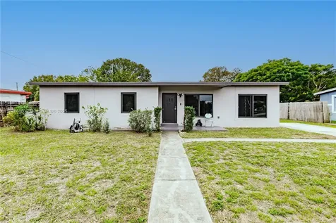 3320 NW 7th Court Lauderhill FL 33311