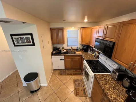 3300 W Rolling Hills Circle Davie FL 33328