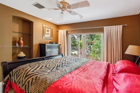 109 NE 26th Drive Wilton Manors FL 33334