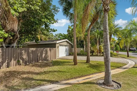 109 NE 26th Drive Wilton Manors FL 33334