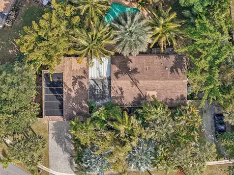 109 NE 26th Drive Wilton Manors FL 33334