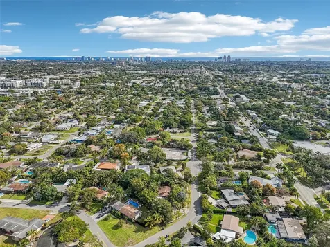 109 NE 26th Drive Wilton Manors FL 33334