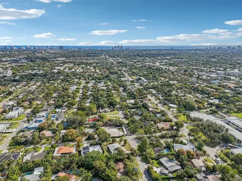 109 NE 26th Drive Wilton Manors FL 33334