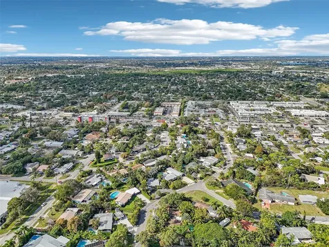 109 NE 26th Drive Wilton Manors FL 33334