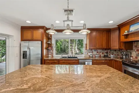 109 NE 26th Drive Wilton Manors FL 33334