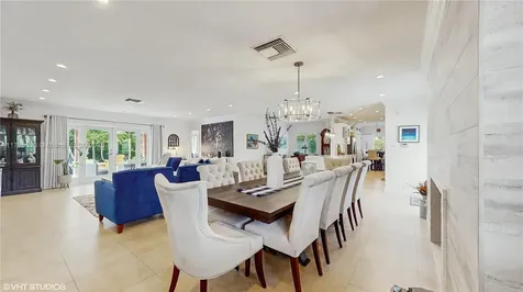 6950 SW 82nd Court Miami FL 33143