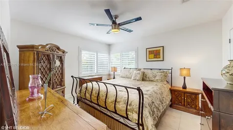 6950 SW 82nd Court Miami FL 33143