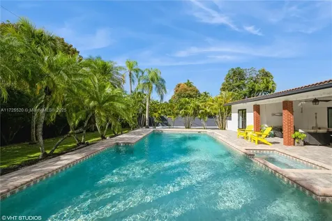 6950 SW 82nd Court Miami FL 33143
