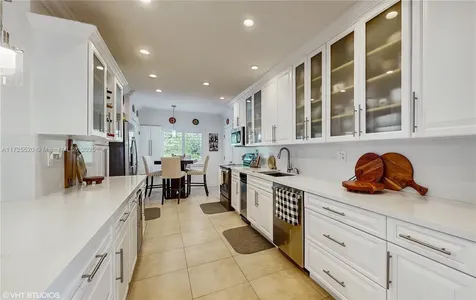 6950 SW 82nd Court Miami FL 33143