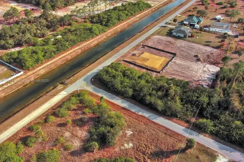 4506 E 19th Street Lehigh Acres FL 33973