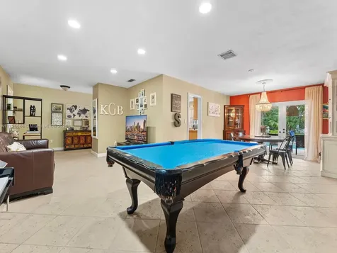 10320 SW 121st Street Miami FL 33176