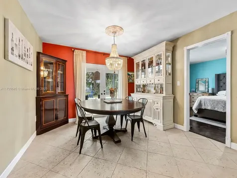 10320 SW 121st Street Miami FL 33176