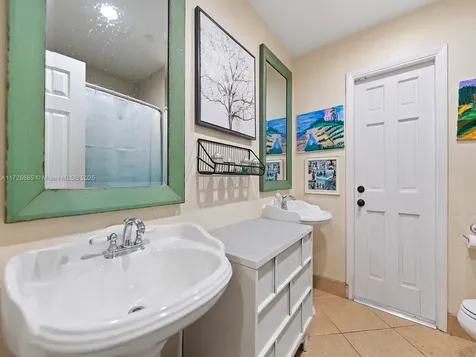 10320 SW 121st Street Miami FL 33176