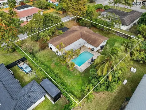 10320 SW 121st Street Miami FL 33176