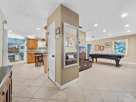 10320 SW 121st Street Miami FL 33176