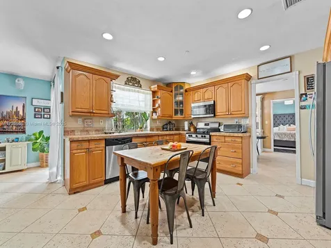 10320 SW 121st Street Miami FL 33176